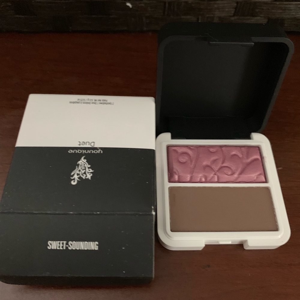 duet eyeshadow